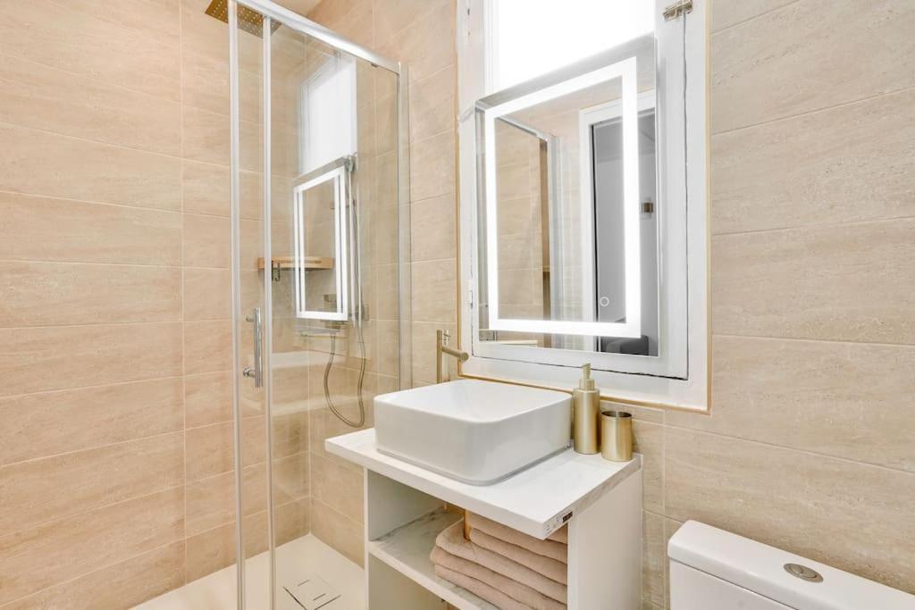 Charmant Appartement A Montmartre-Sacre Coeur パリ エクステリア 写真